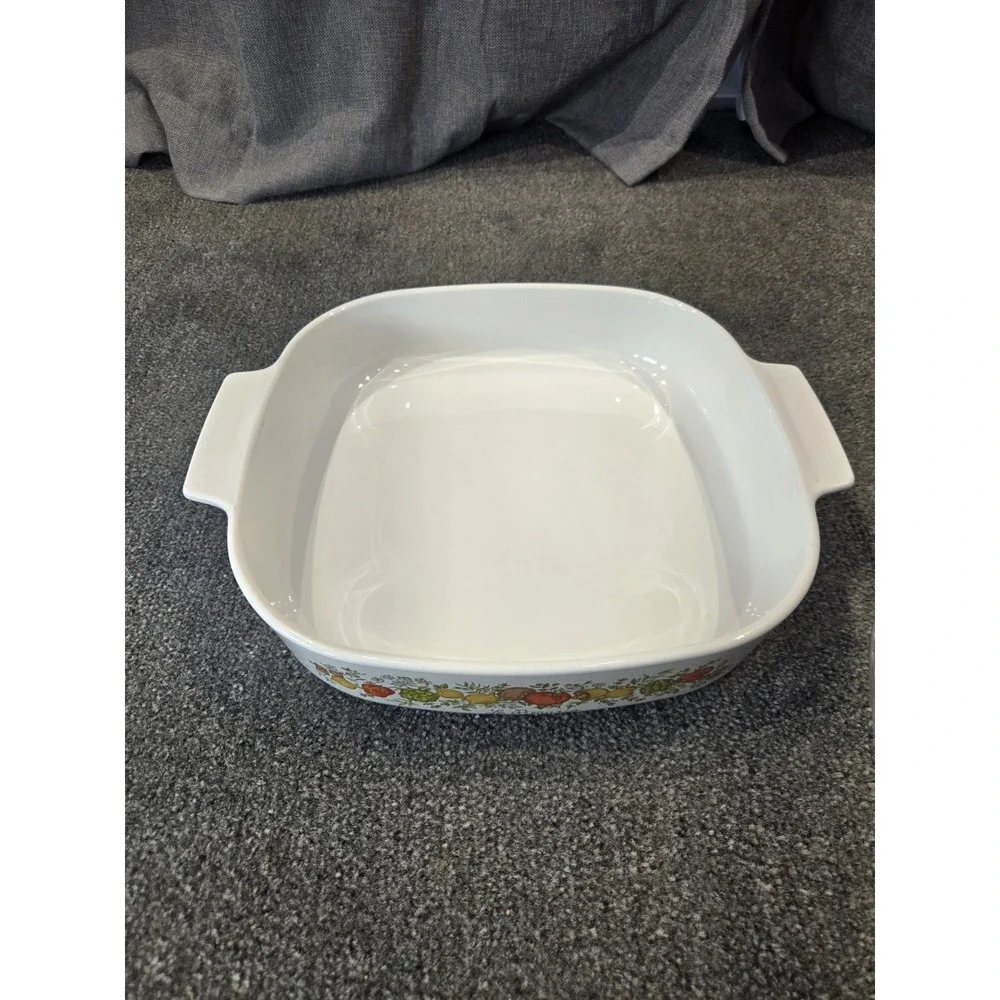 Vintage Corning Ware Le Romarin A-10-B Casserole Dish w Pyrex Lid 10x10 USA